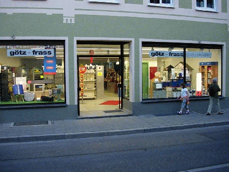 Götz + Frass